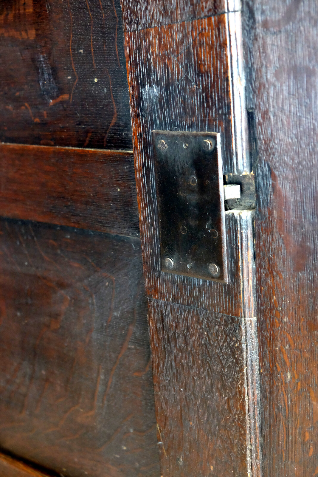 17th Century Dutch Pilasterkast 