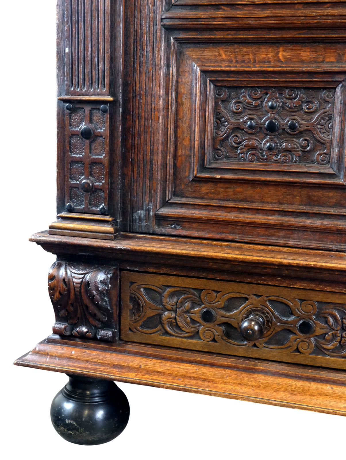 17th Century Dutch Pilasterkast 