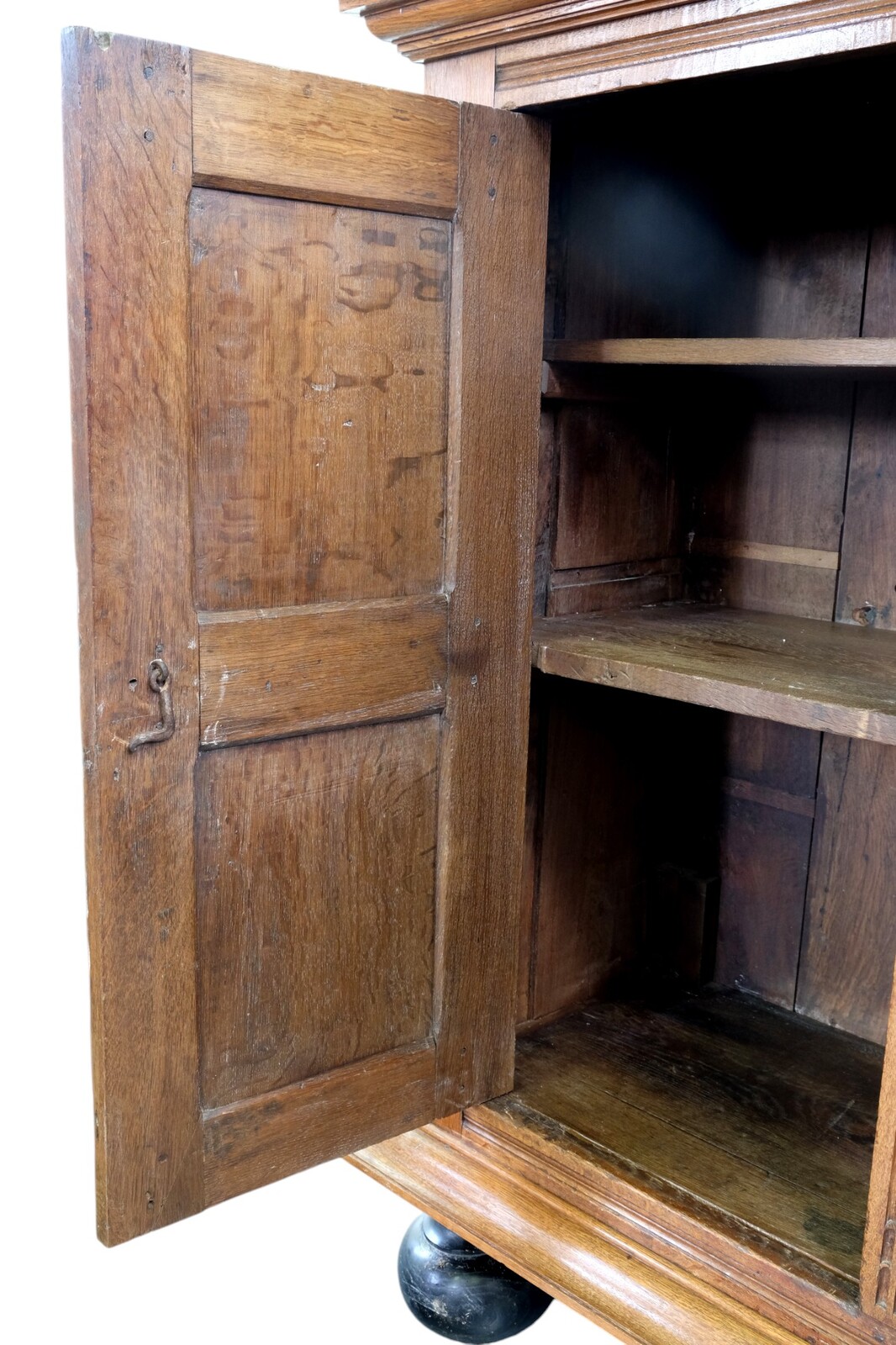 17th century small blond cabinet