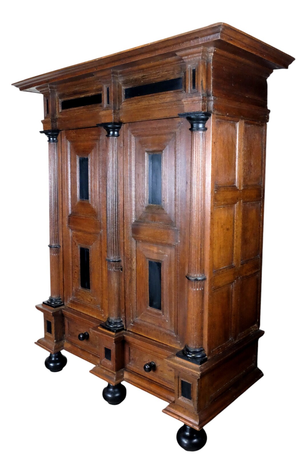 Beautiful Column cabinet from the mid-17th century. 