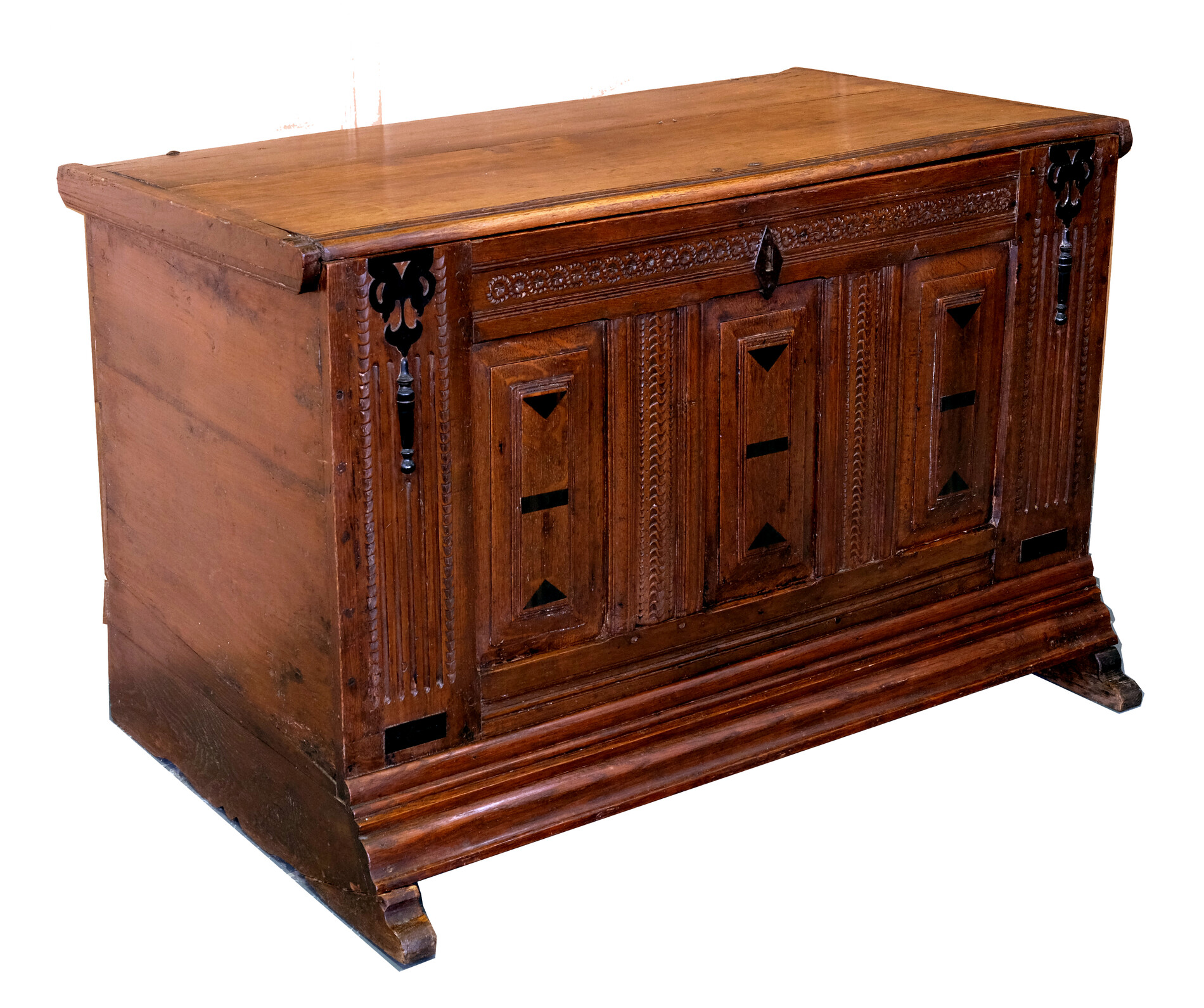 Beautiful Dutch Renaissance chest.