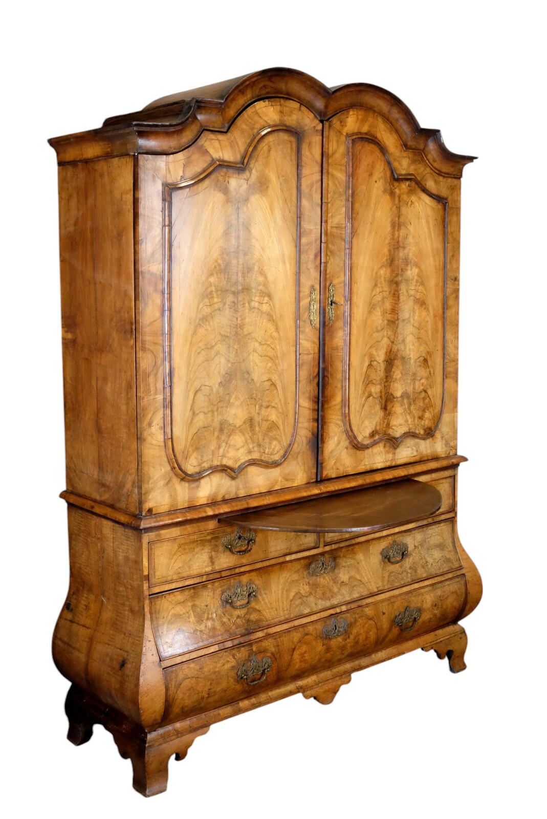 Cabinet in Satin Wood 1750