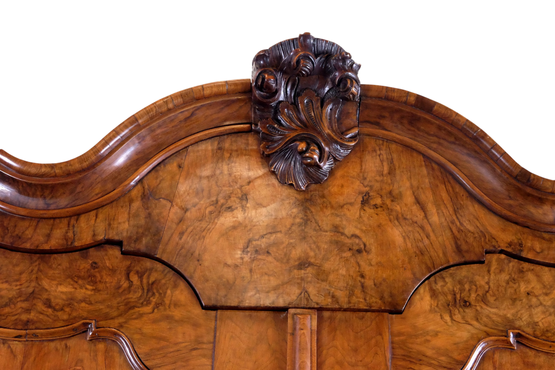 Cabinet Louis XV walnut