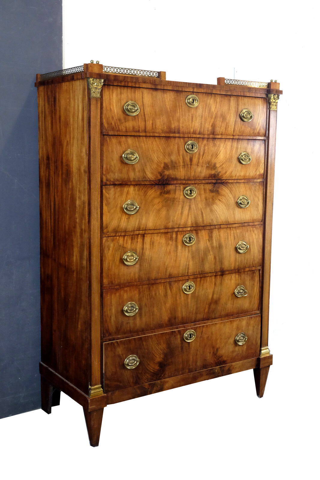 chiffonnière, chest with drawers Dutch early 19th century