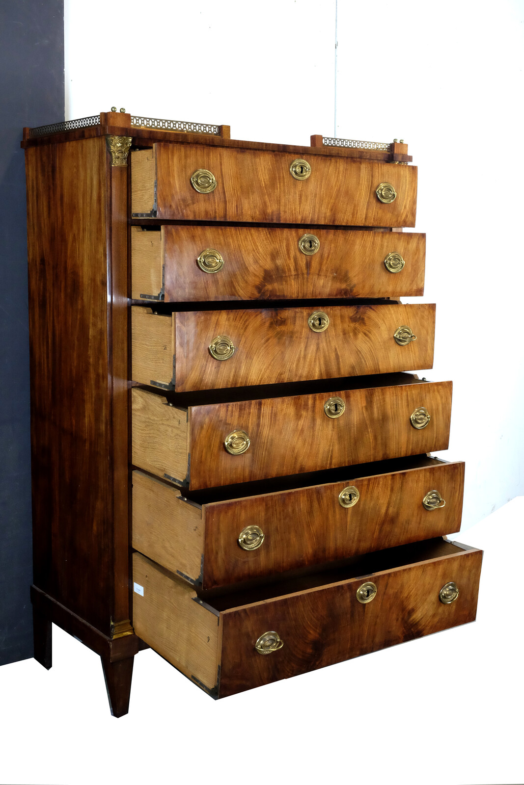 chiffonnière, chest with drawers Dutch early 19th century