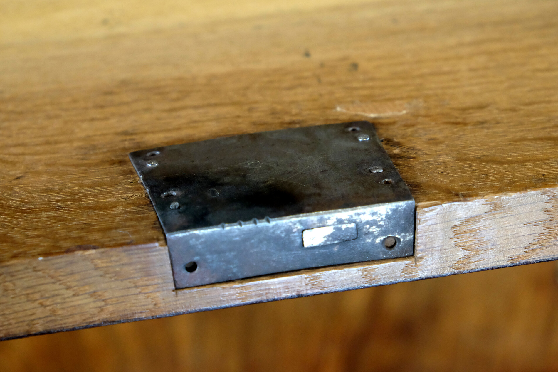 chiffonnière, chest with drawers Dutch early 19th century