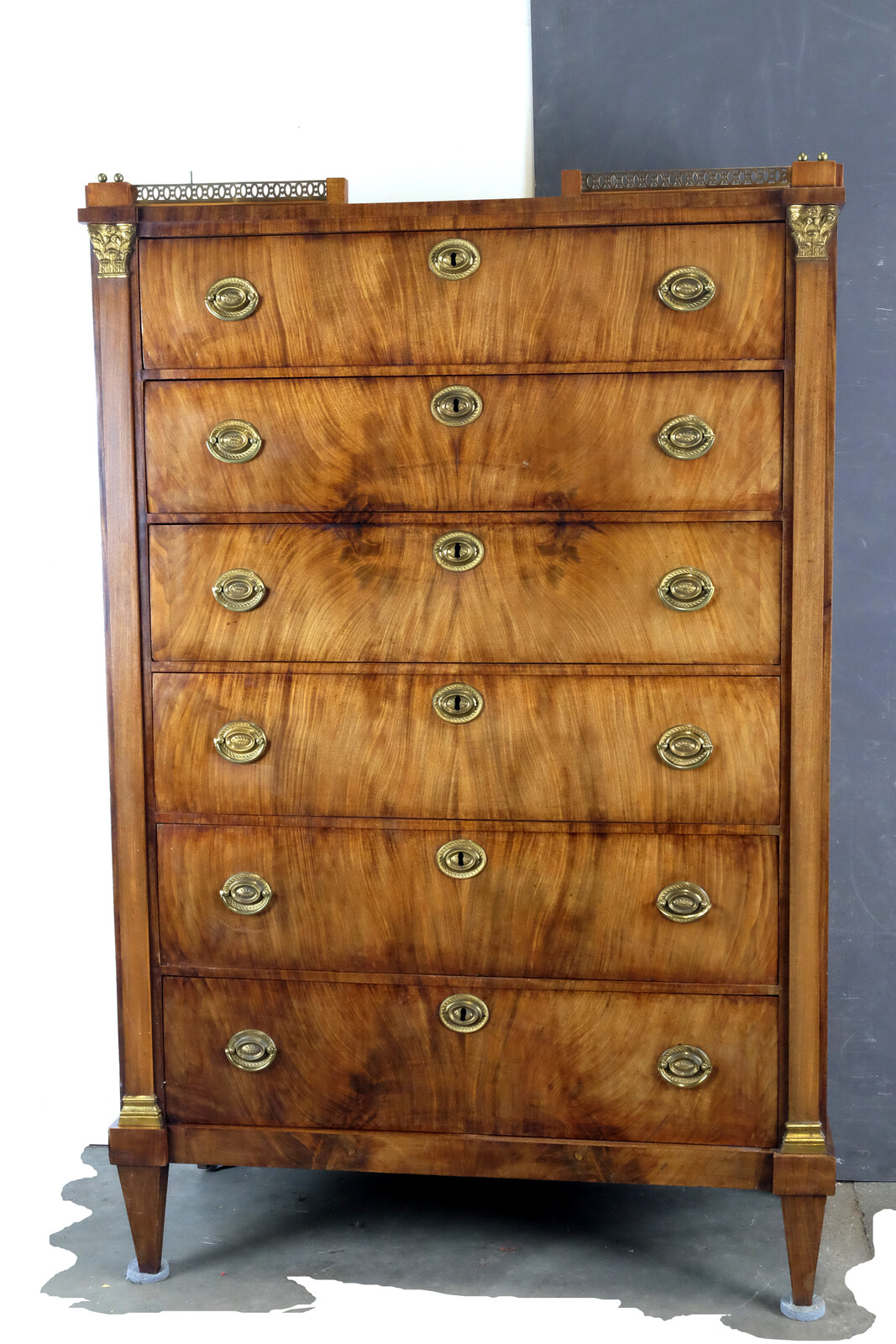 chiffonnière, chest with drawers Dutch early 19th century