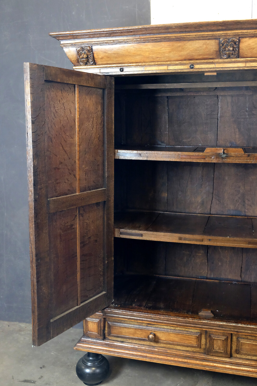 Dutch 17th century Arched Cabinet 