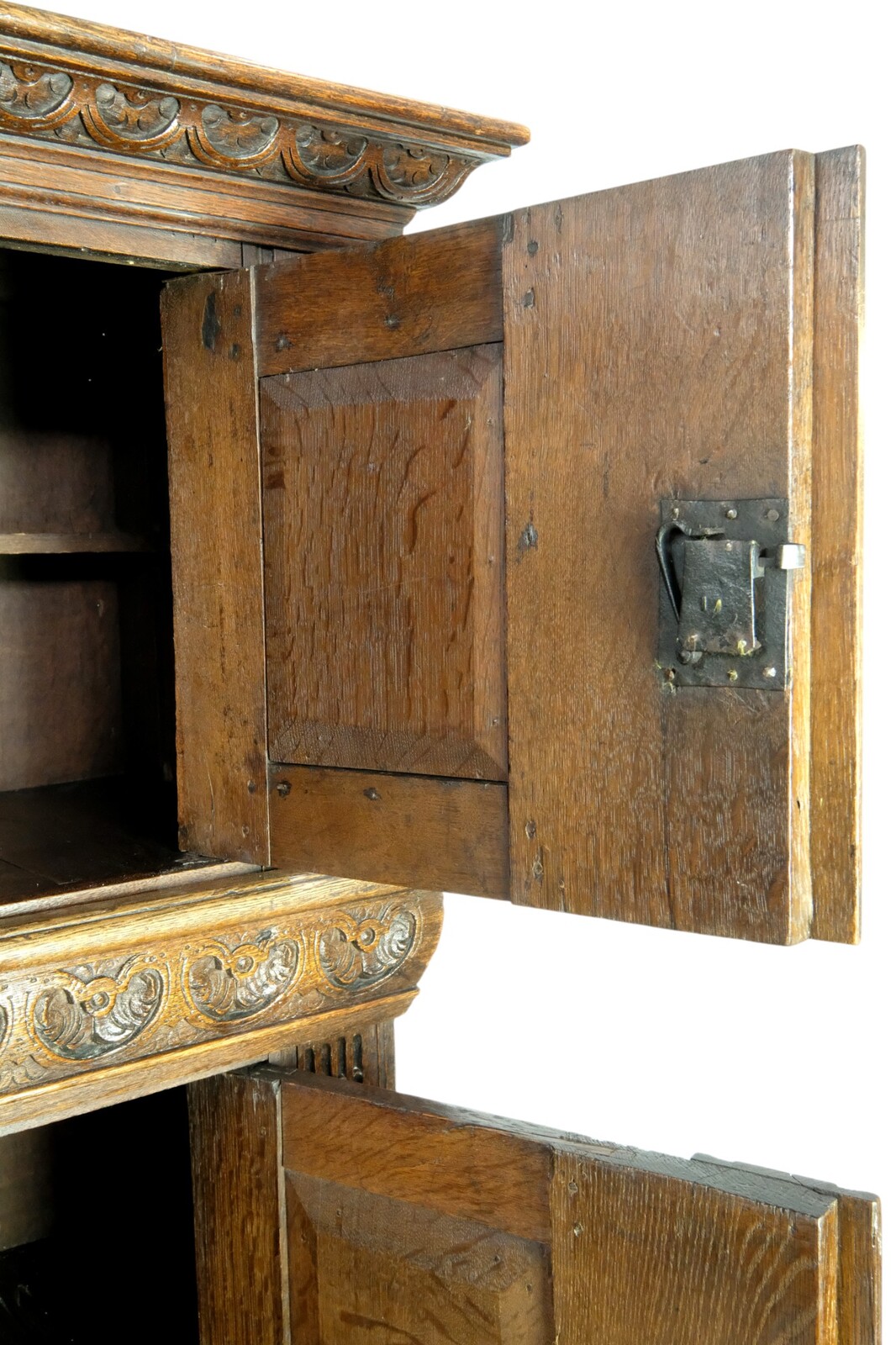 Dutch 17th century Oak Pilasterkast