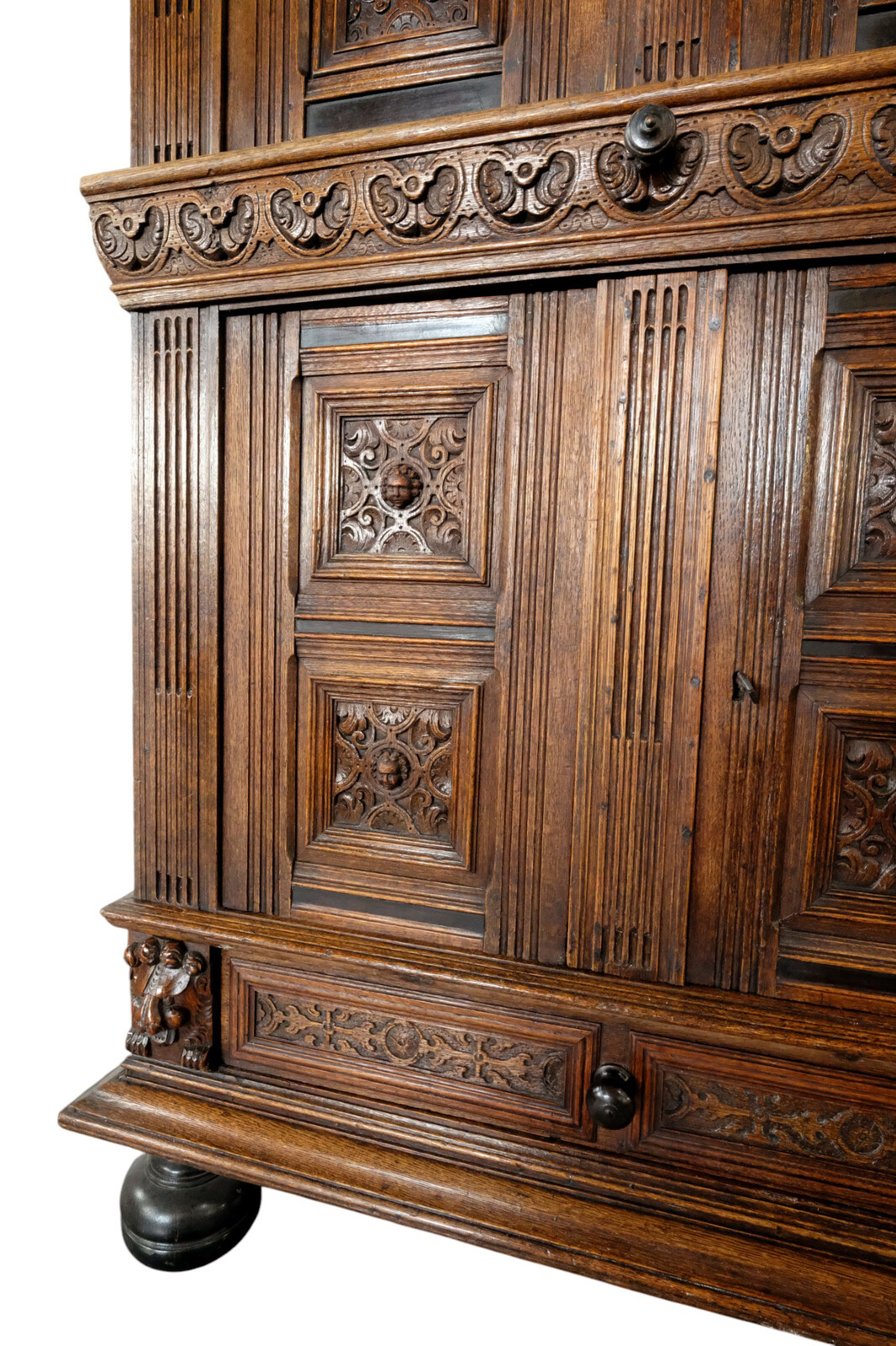 Dutch 17th century Oak Pilasterkast