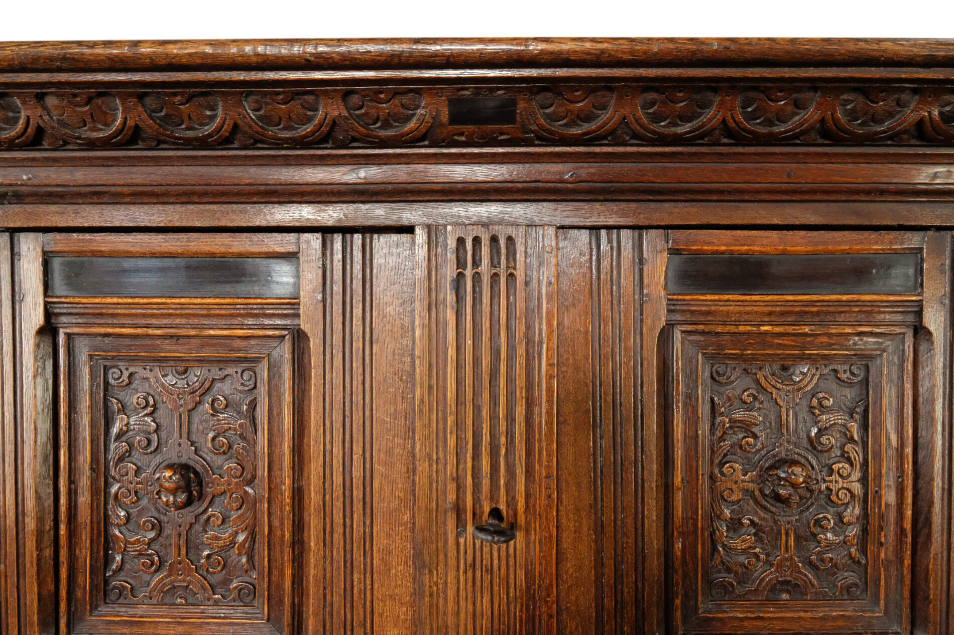 Dutch 17th century Oak Pilasterkast