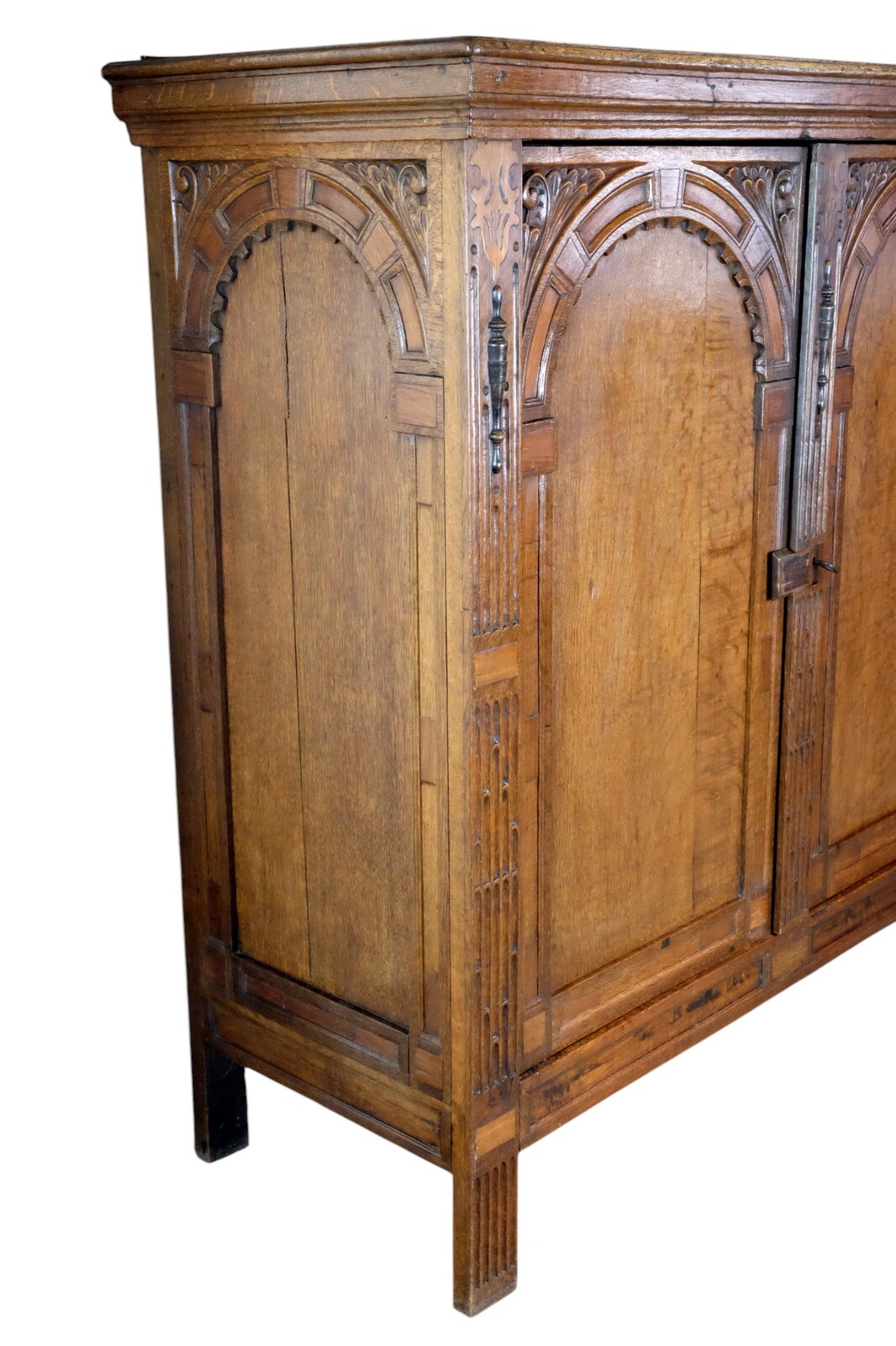 Dutch 17th century Toogkast. 