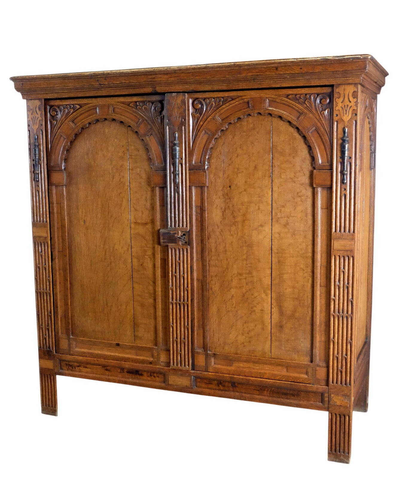 Dutch 17th century Toogkast. 