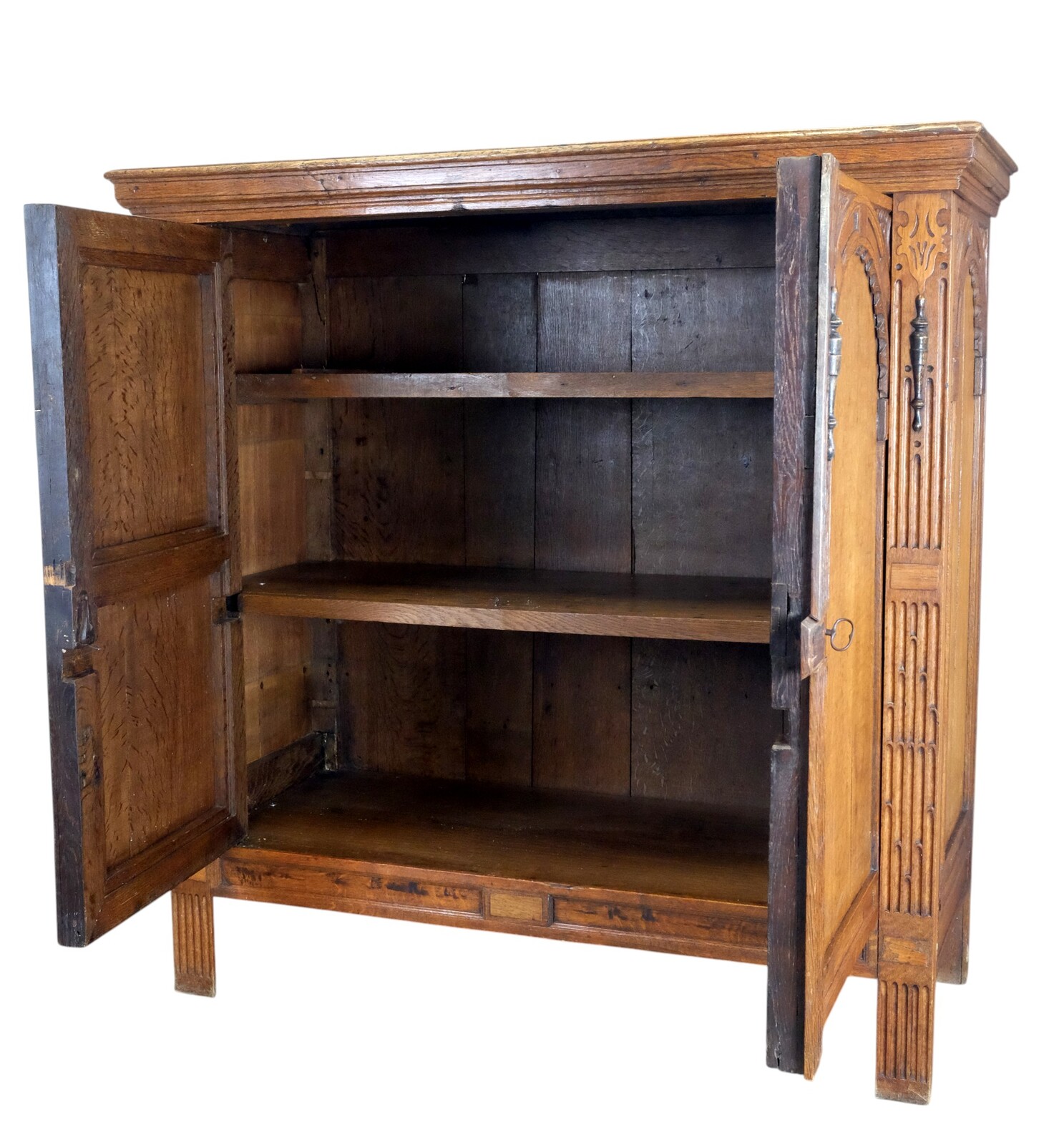 Dutch 17th century Toogkast. 