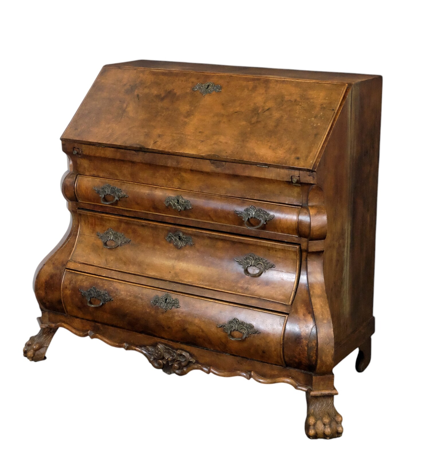 Elegant secretary, mid 18th century, around 1750.