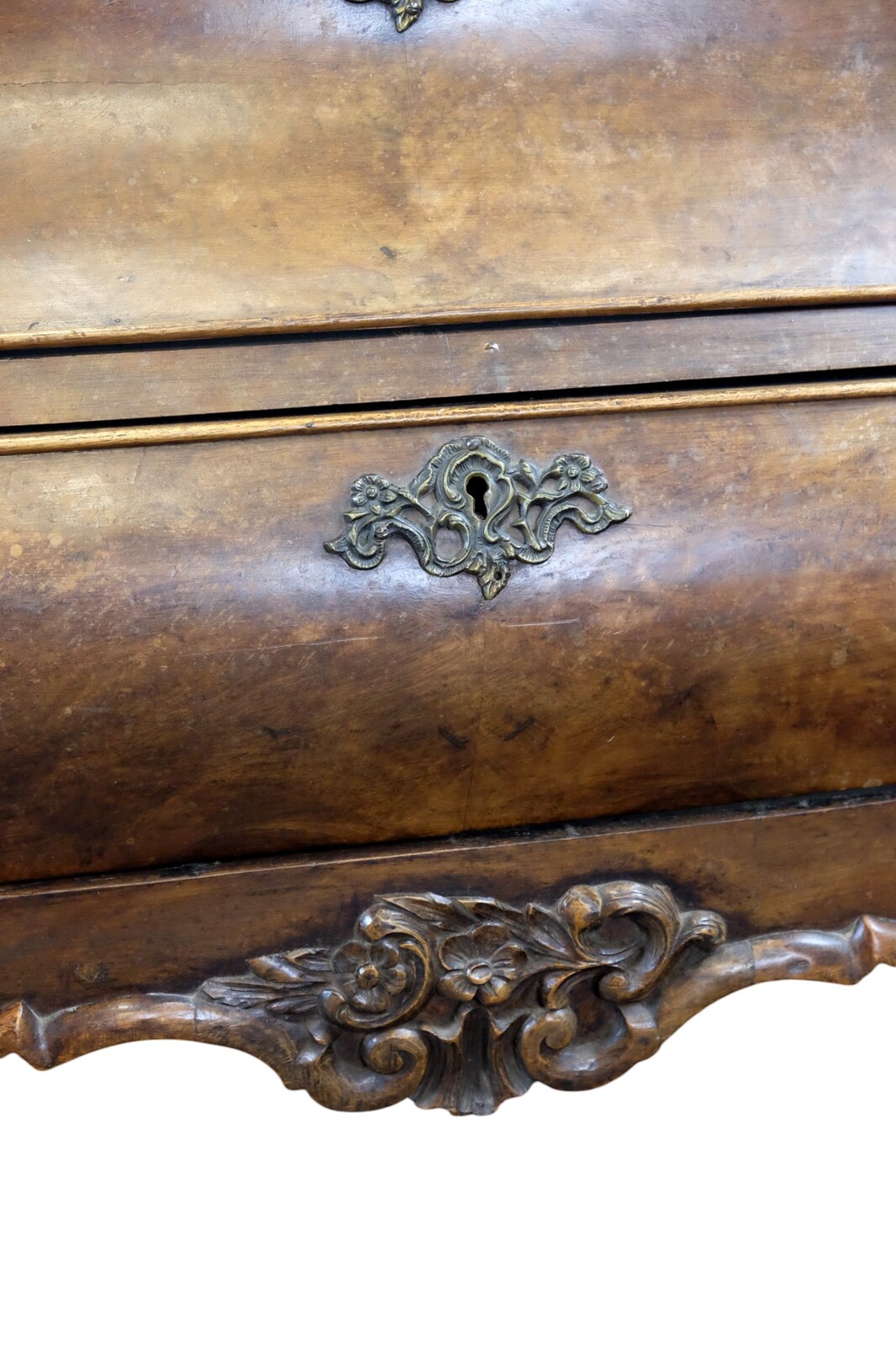 Elegant secretary, mid 18th century, around 1750.
