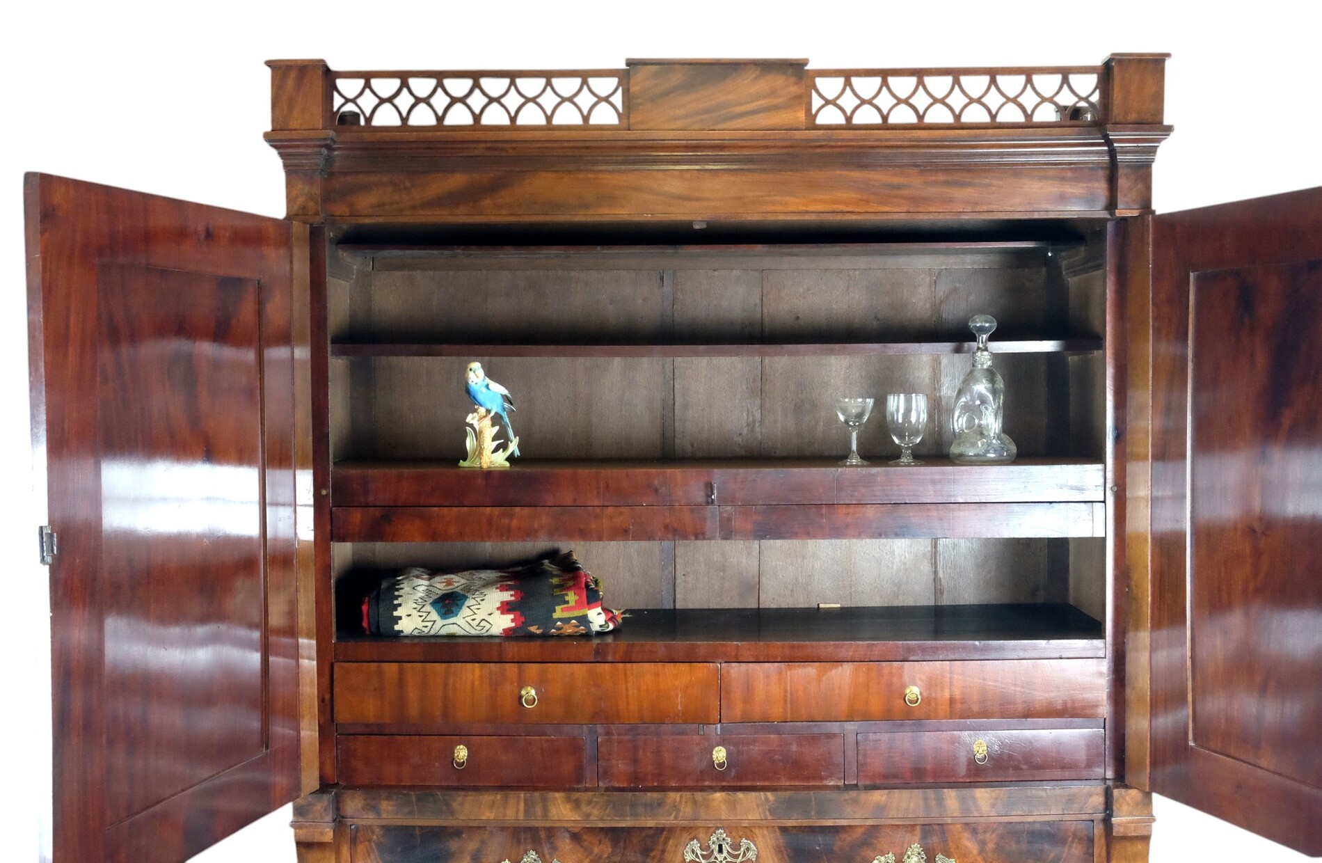 Empire Cabinet 