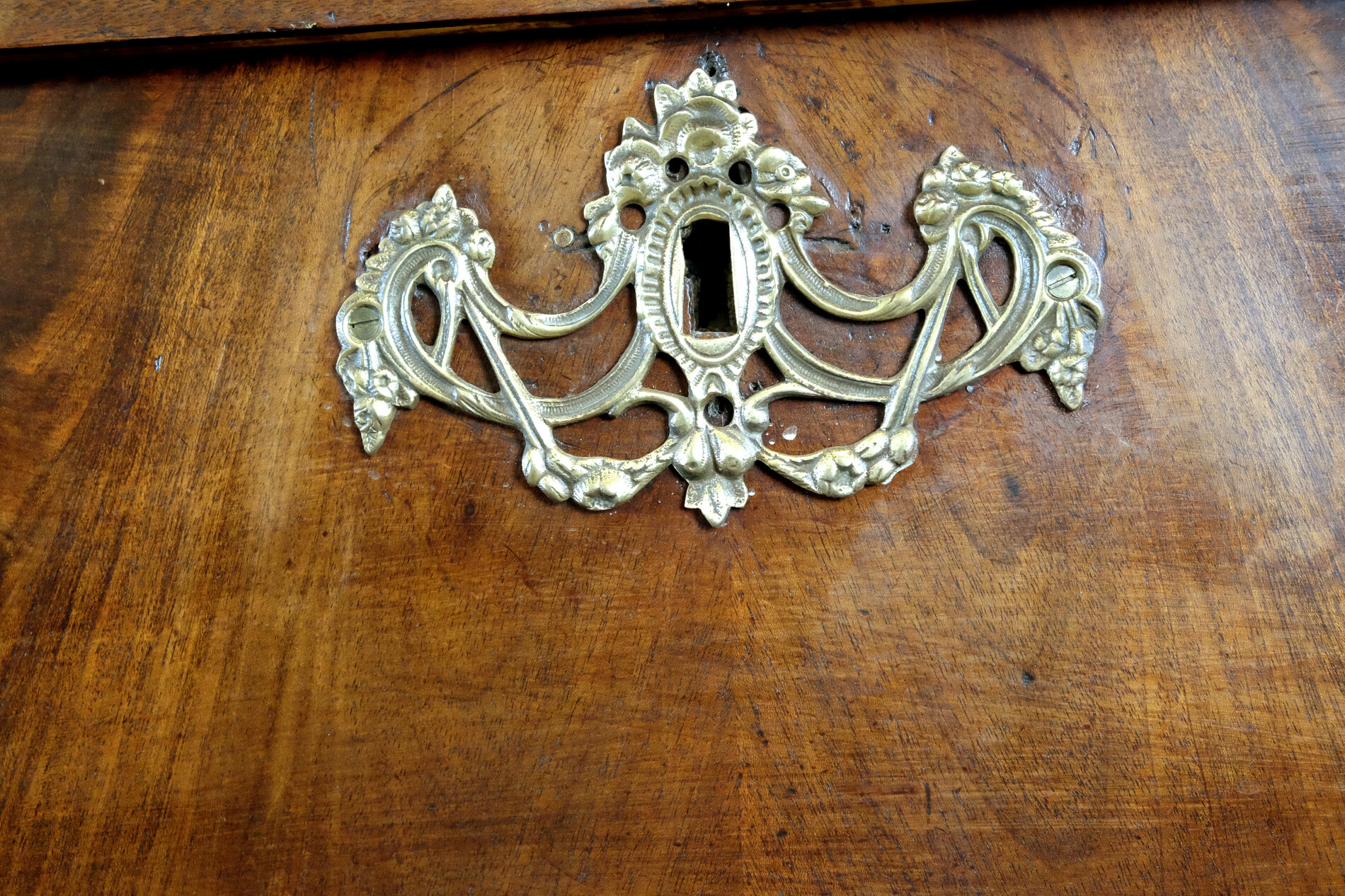 Empire Cabinet 