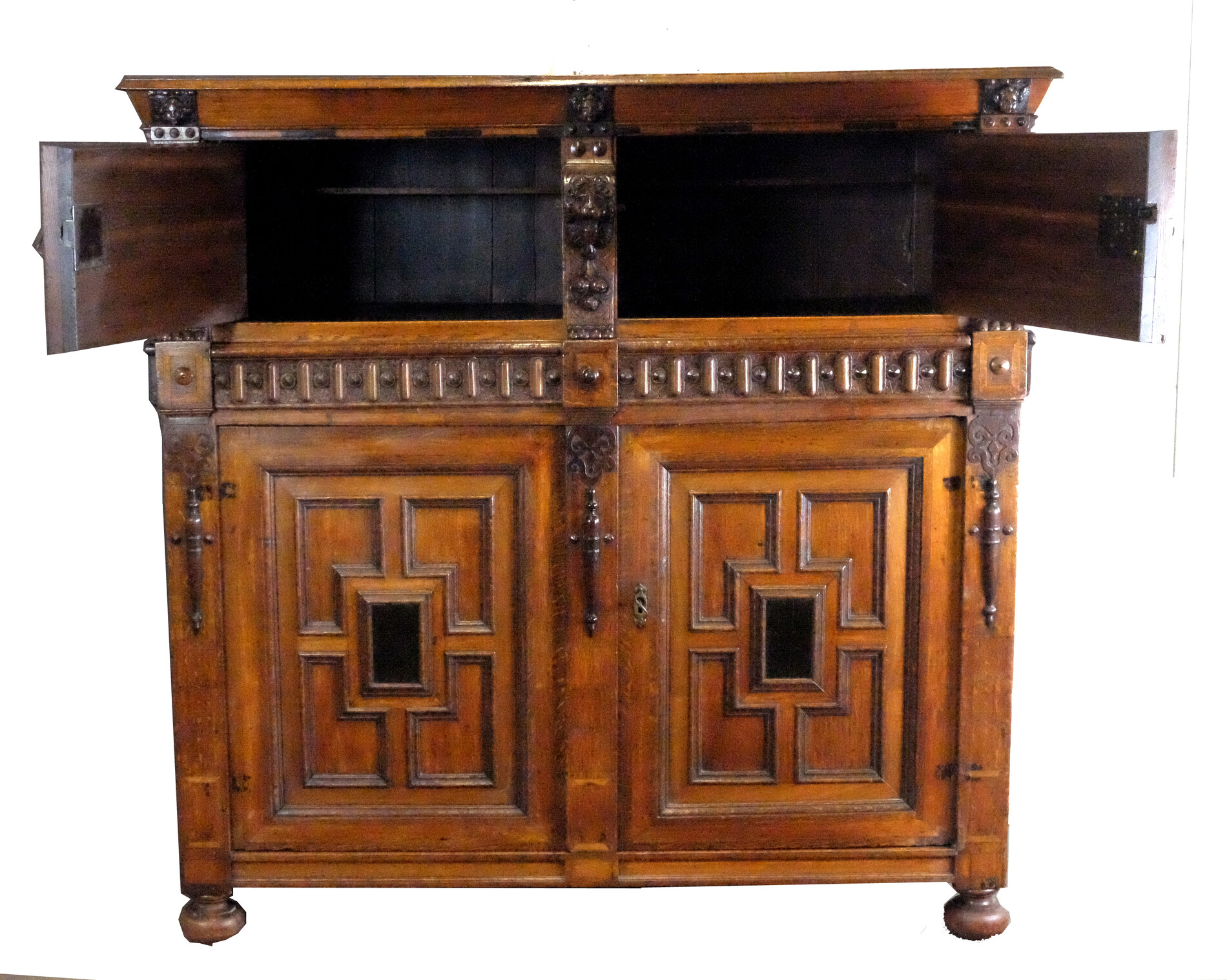 Fine !7th Century Zeeland Cabinet 