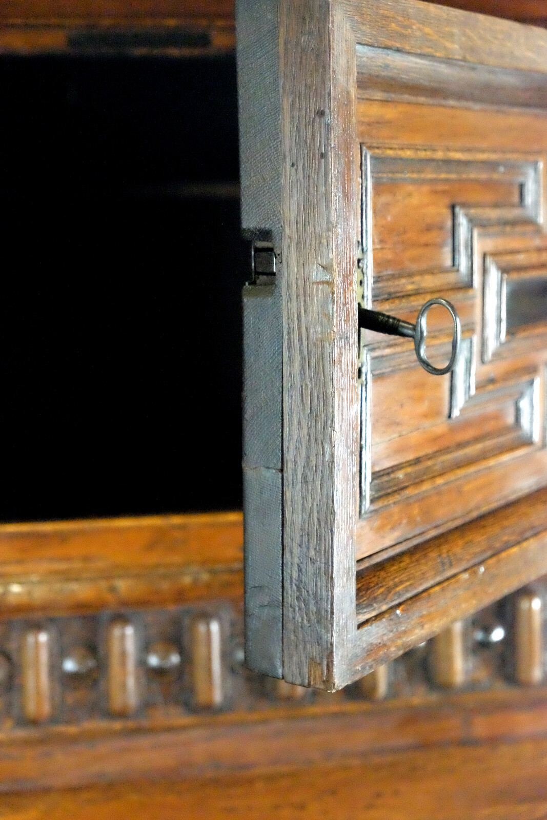 Fine !7th Century Zeeland Cabinet 