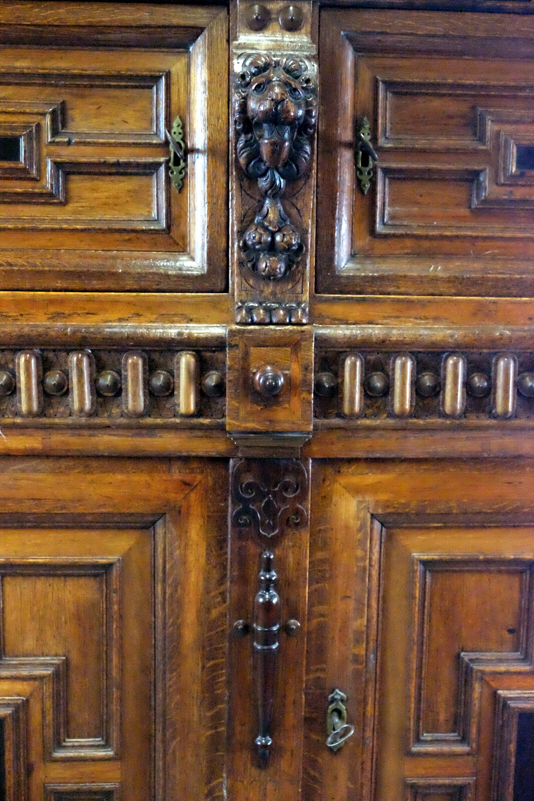 Fine !7th Century Zeeland Cabinet 