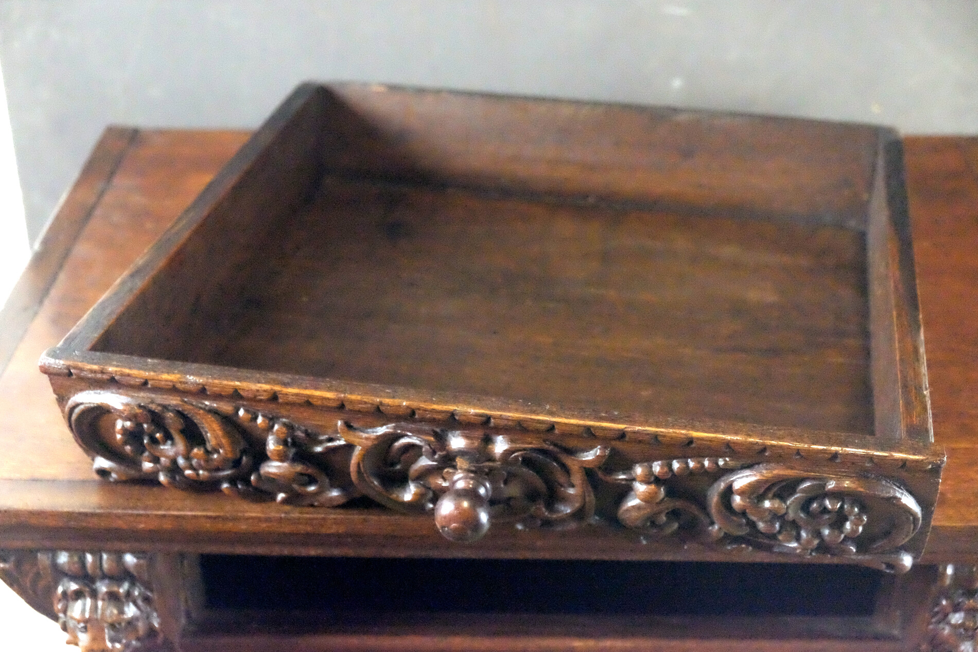 Fine ans Rare Dutch 17th century cabinet 