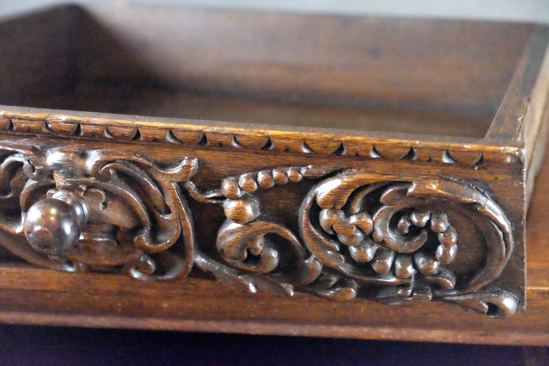 Fine ans Rare Dutch 17th century cabinet 