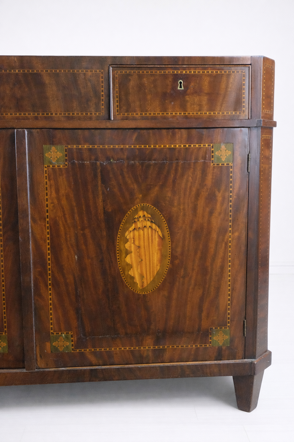 Fine Buffet 18th century 