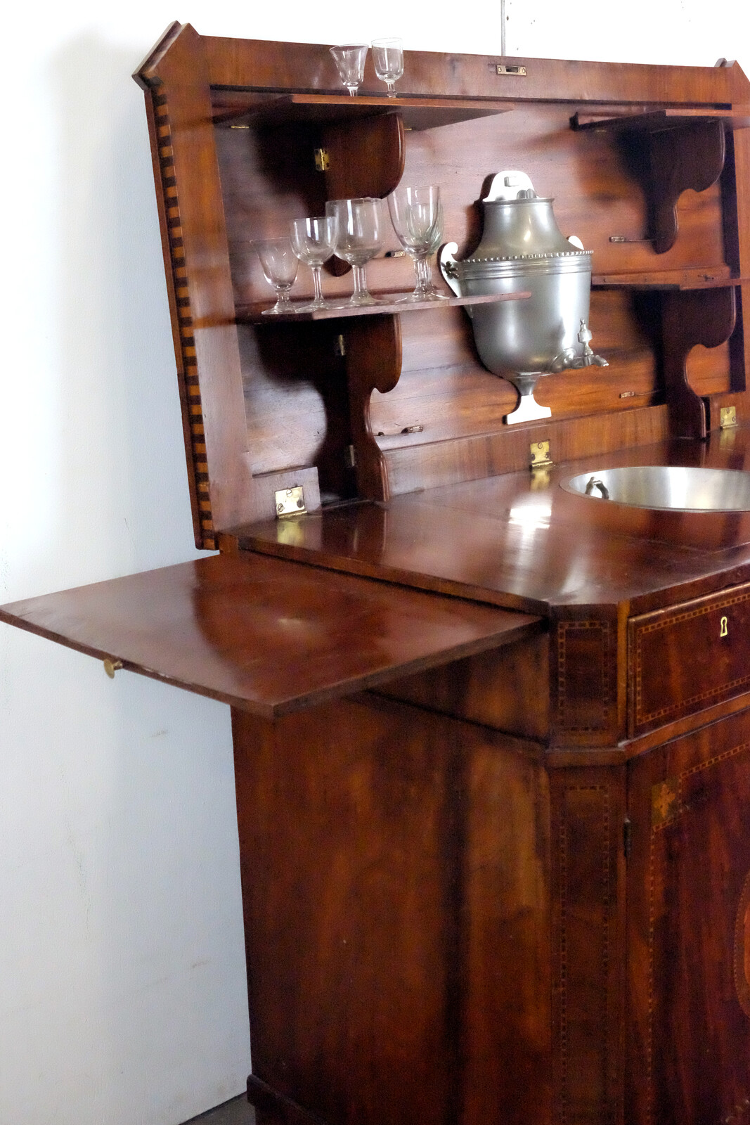 Fine Buffet 18th century 