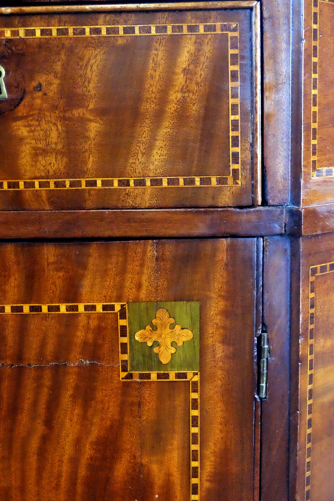 Fine Buffet 18th century 