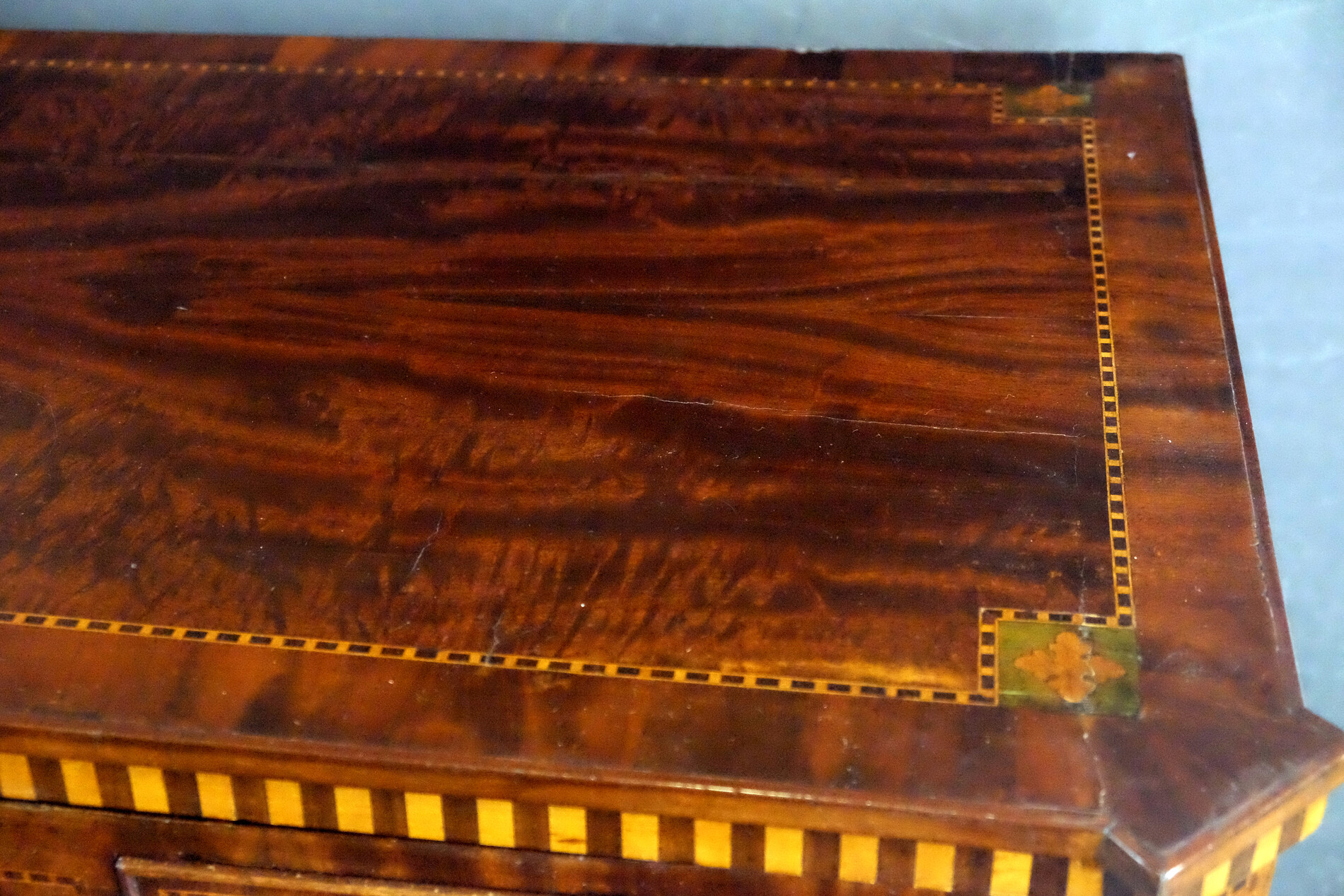 Fine Buffet 18th century 