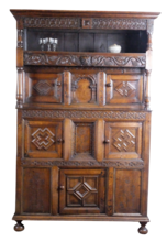 Fine Court Copboard - 17the century Tridern 