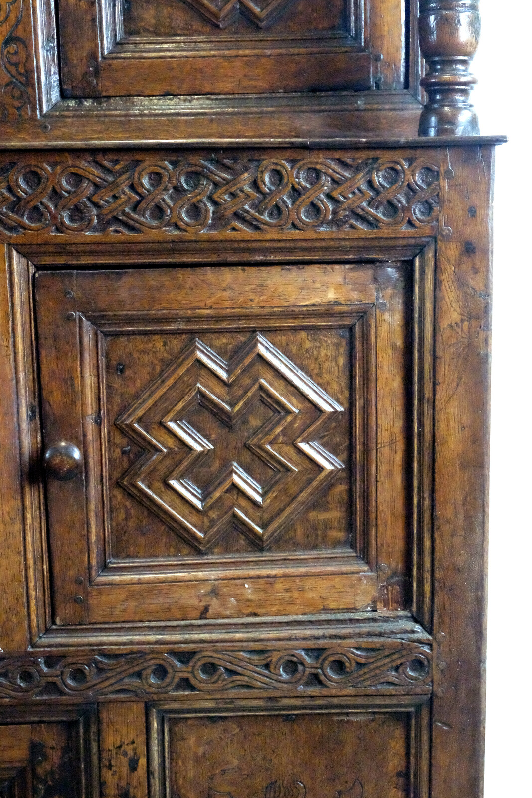 Fine Court Copboard - 17the century Tridern 