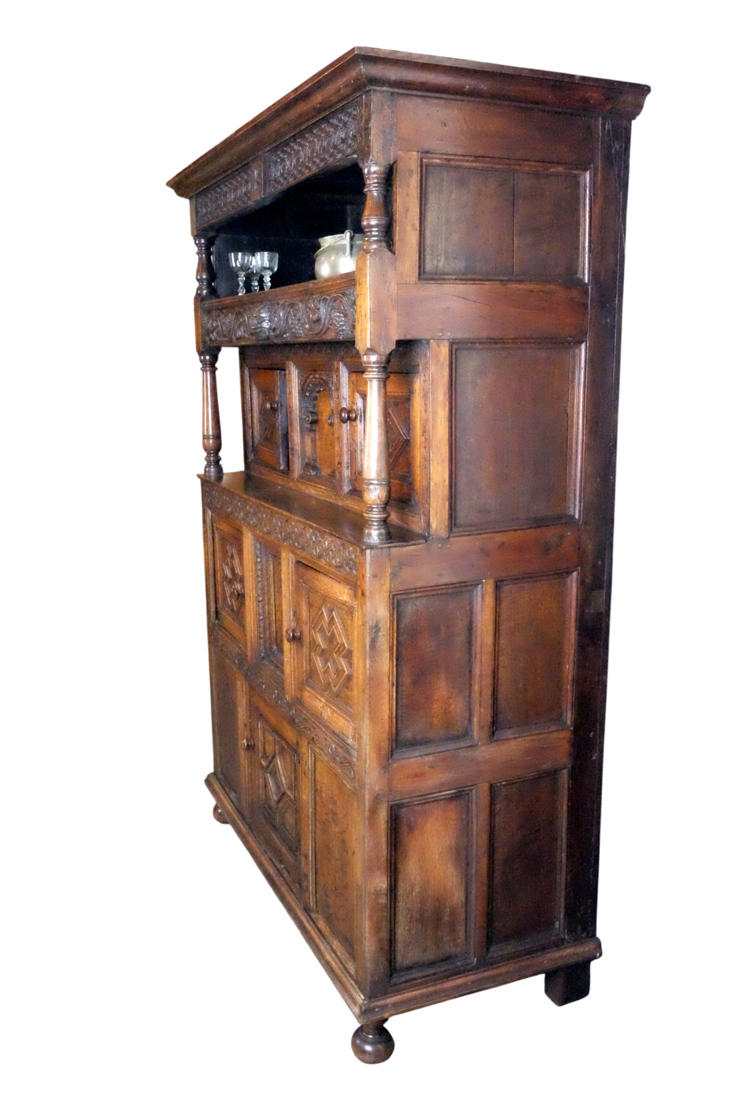 Fine Court Copboard - 17the century Tridern 