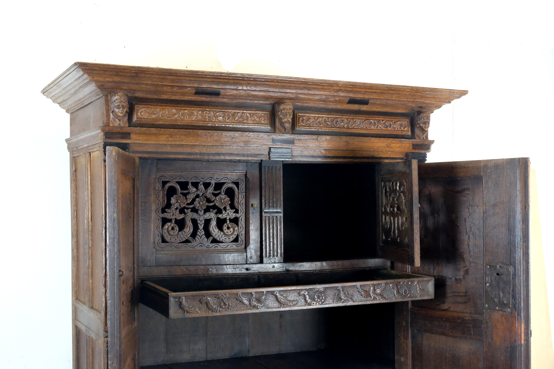 Fine Dutch 17th Century paneled Cabinet 