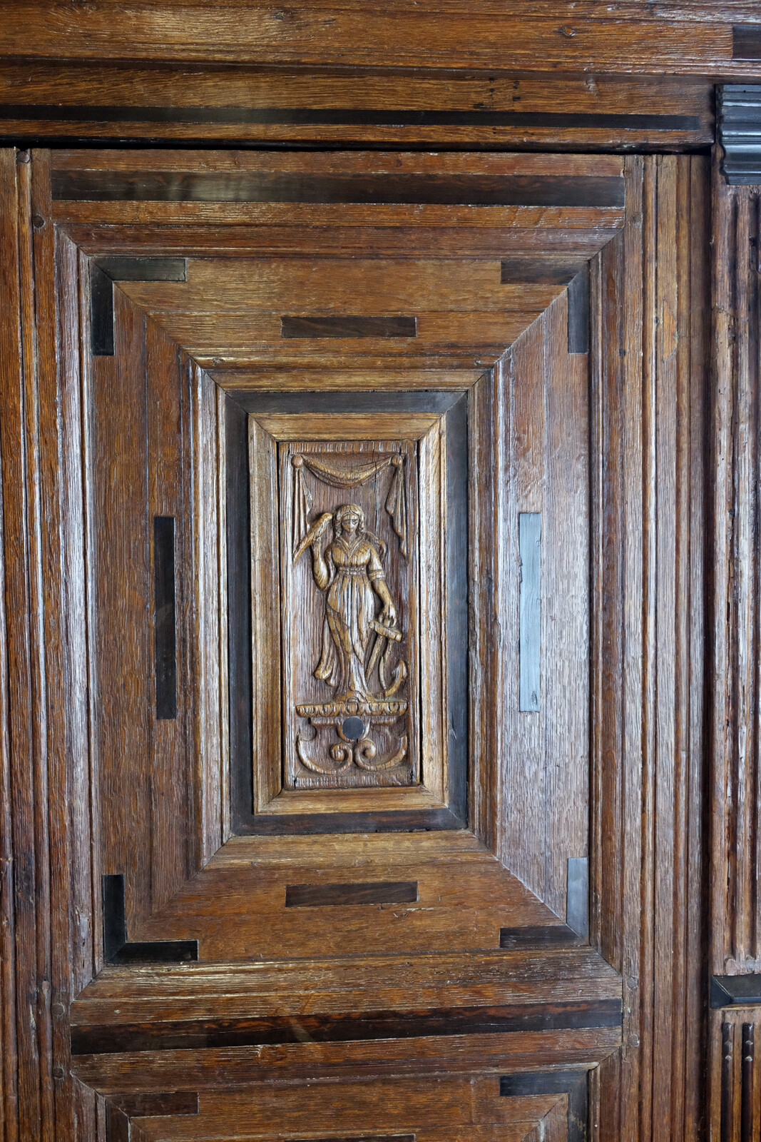 Fine Dutch 17th Century paneled Cabinet 