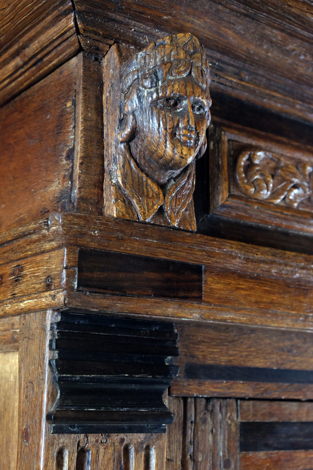 Fine Dutch 17th Century paneled Cabinet 