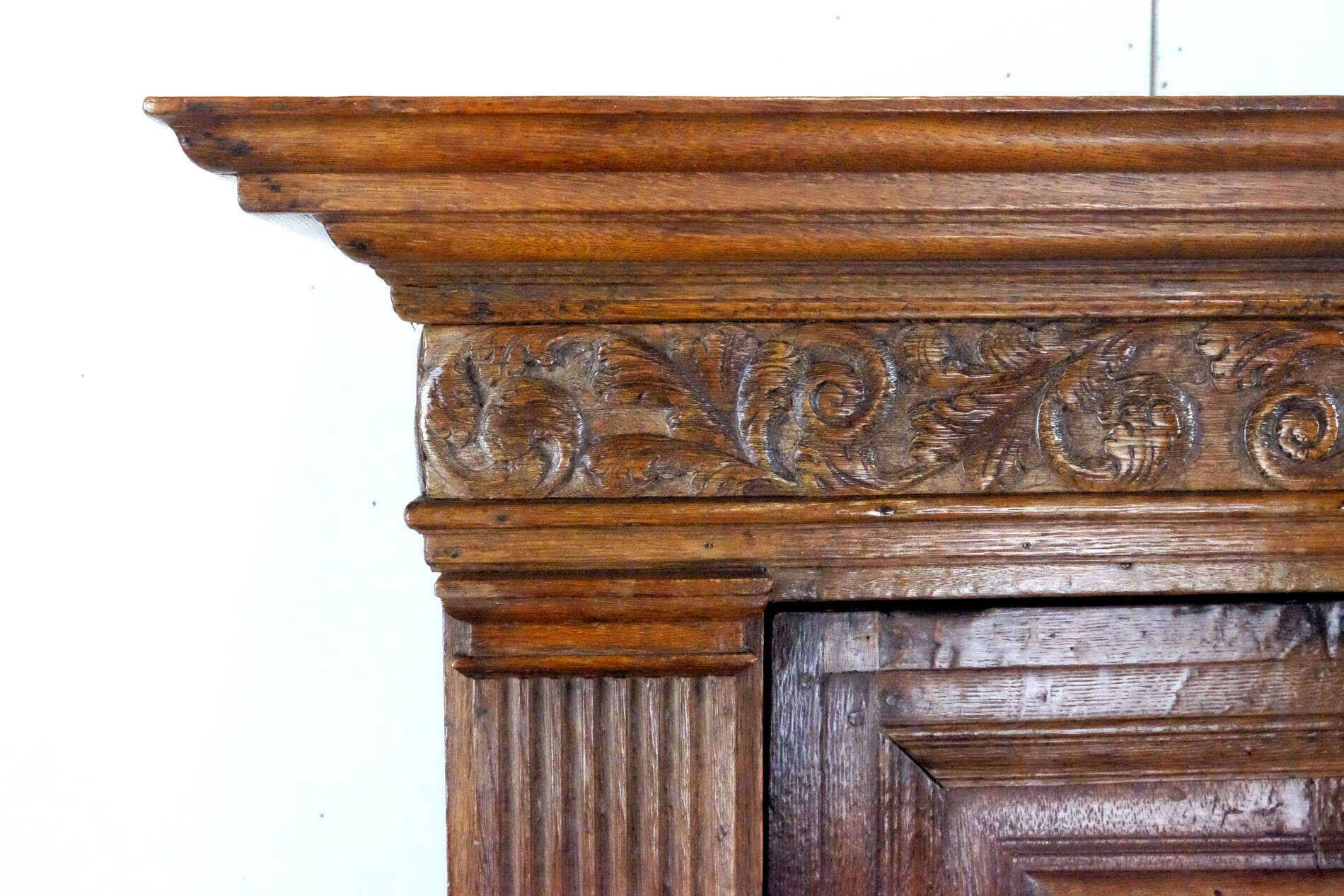 Fine Dutch 17th century Table Cabinet 