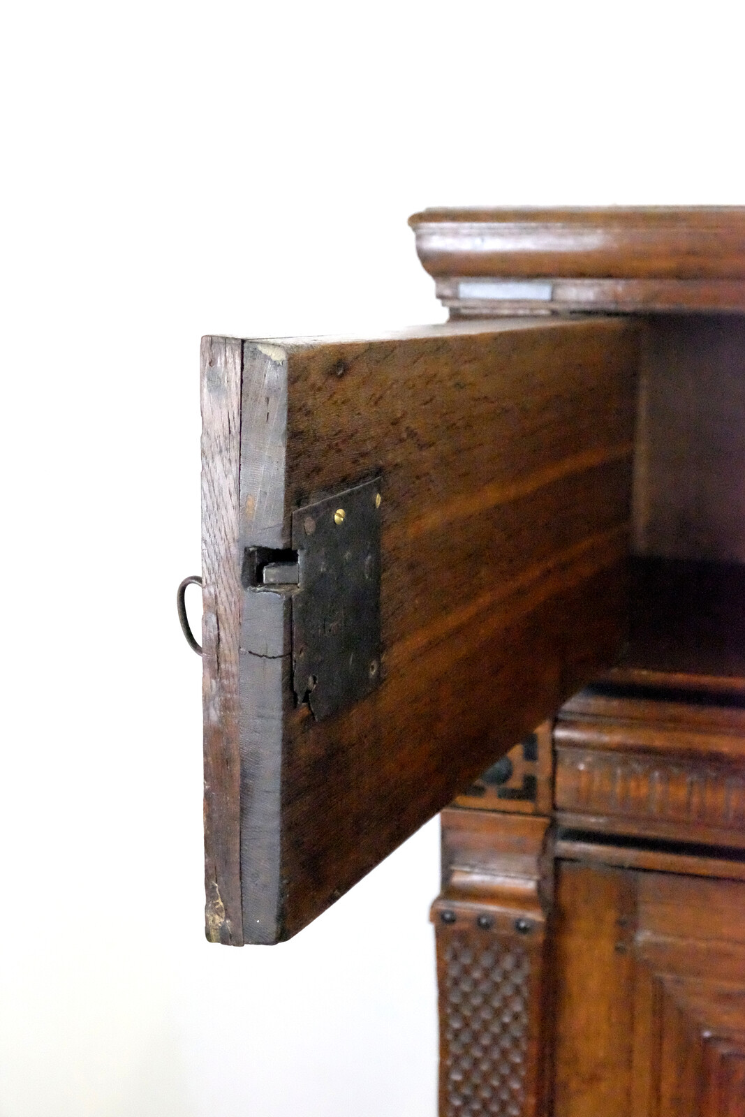 Fine Dutch 17th Century Zeeuwse Kast