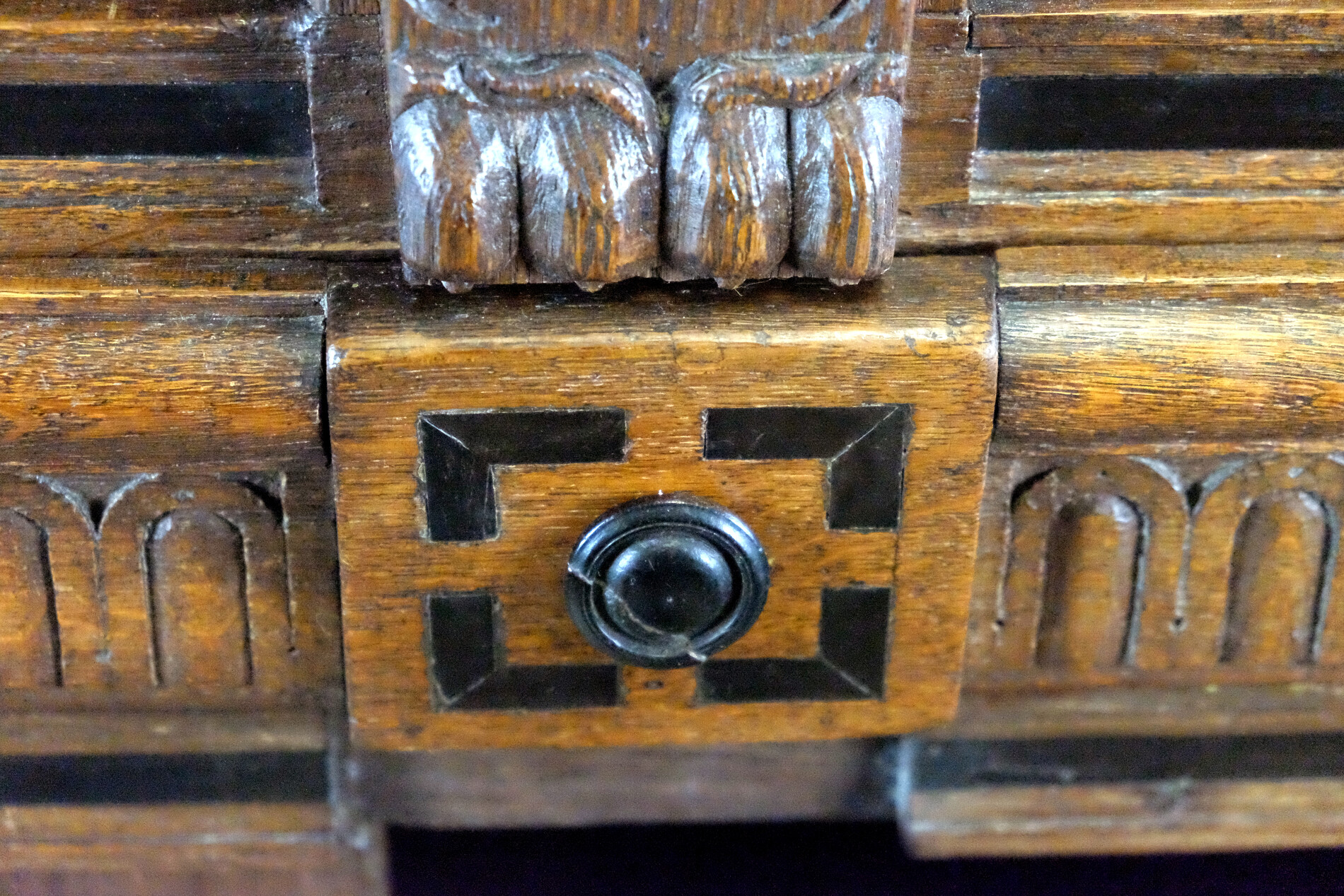 Fine Dutch 17th Century Zeeuwse Kast