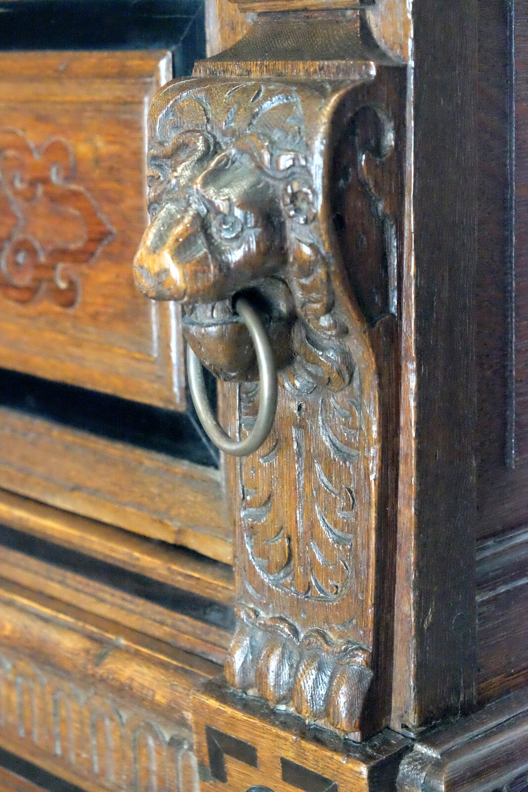 Fine Dutch 17th Century Zeeuwse Kast