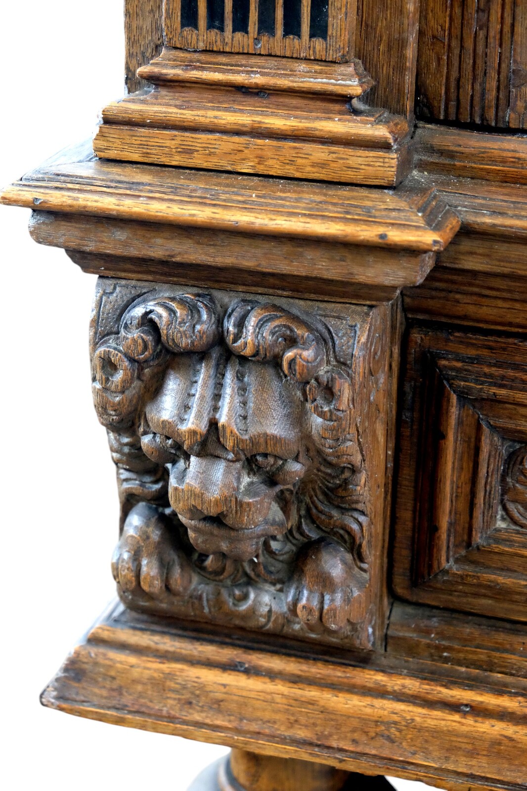 Fine Dutch 17th centuty Pilasterkast