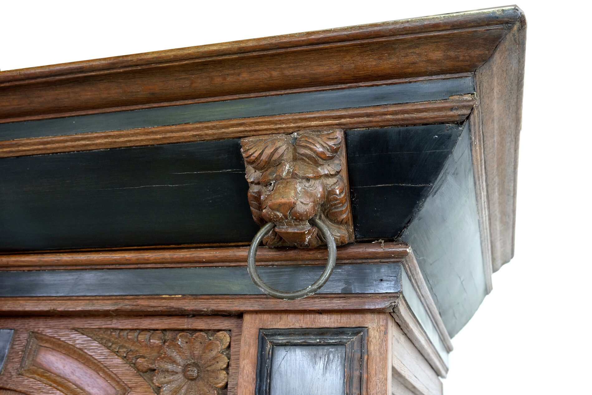 Fine Dutch 17th centyry Arched Cabinet