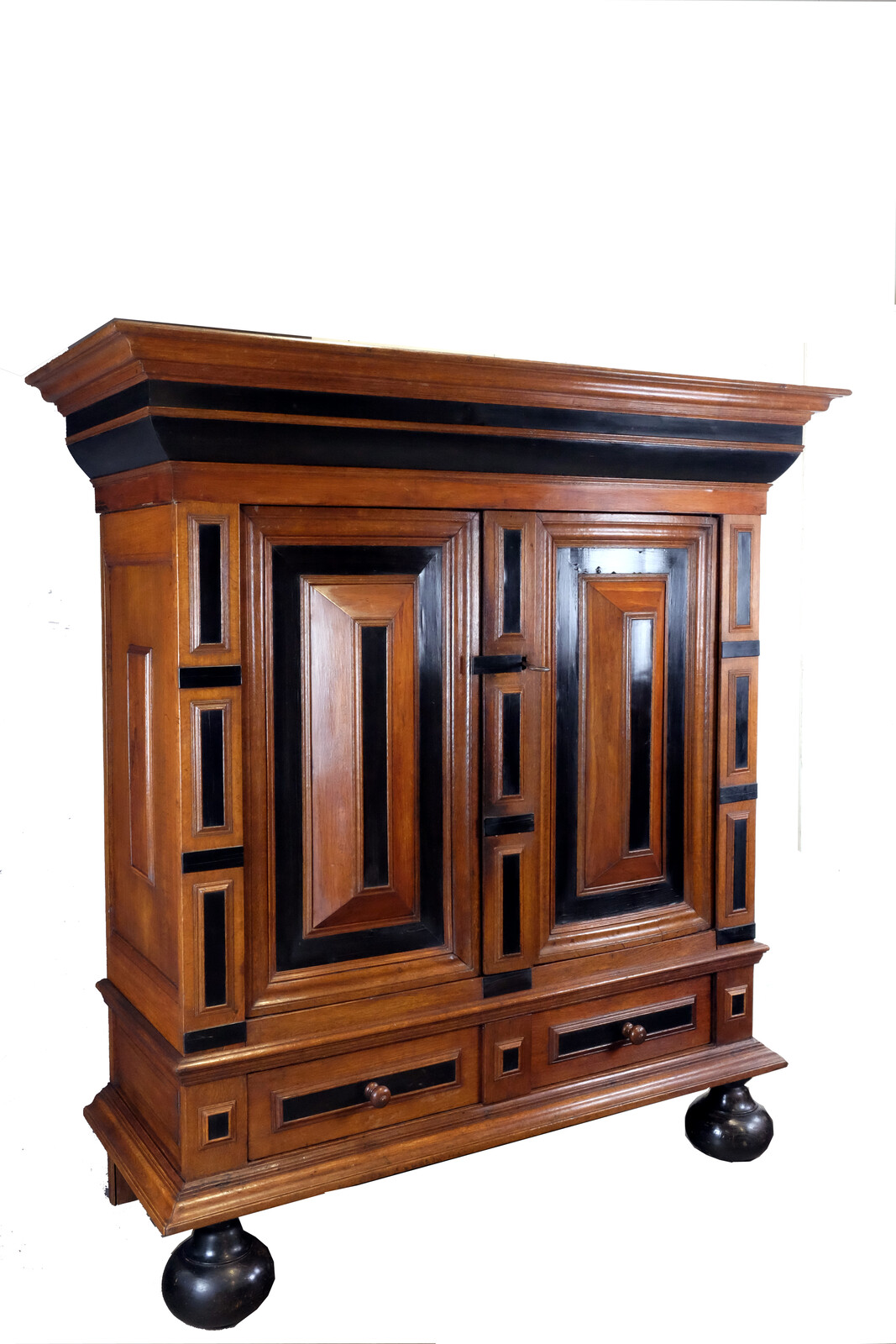 Fine Dutch 18th century Kussenkast, Cushion Cabinet