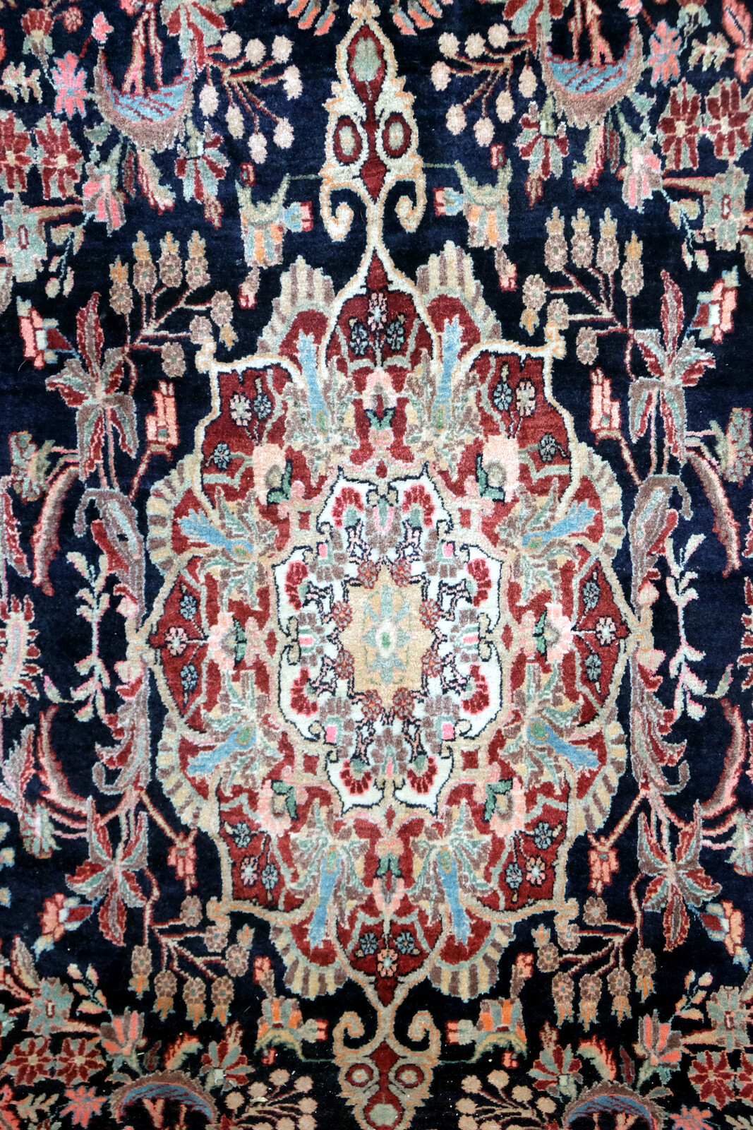 Fine early 20th century Farahan Sarough