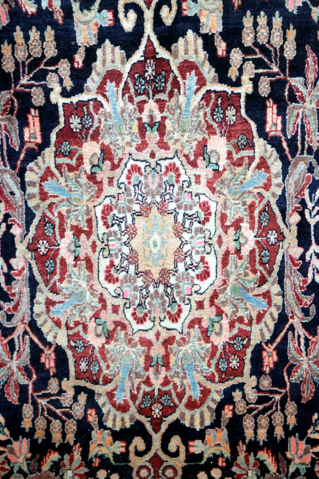 Fine early 20th century Farahan Sarough