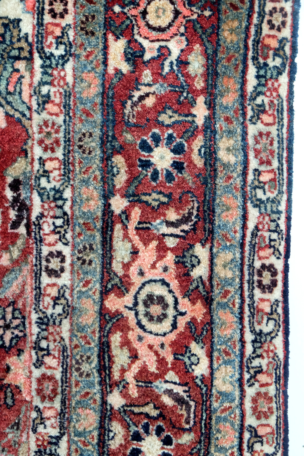 Fine early 20th century Farahan Sarough