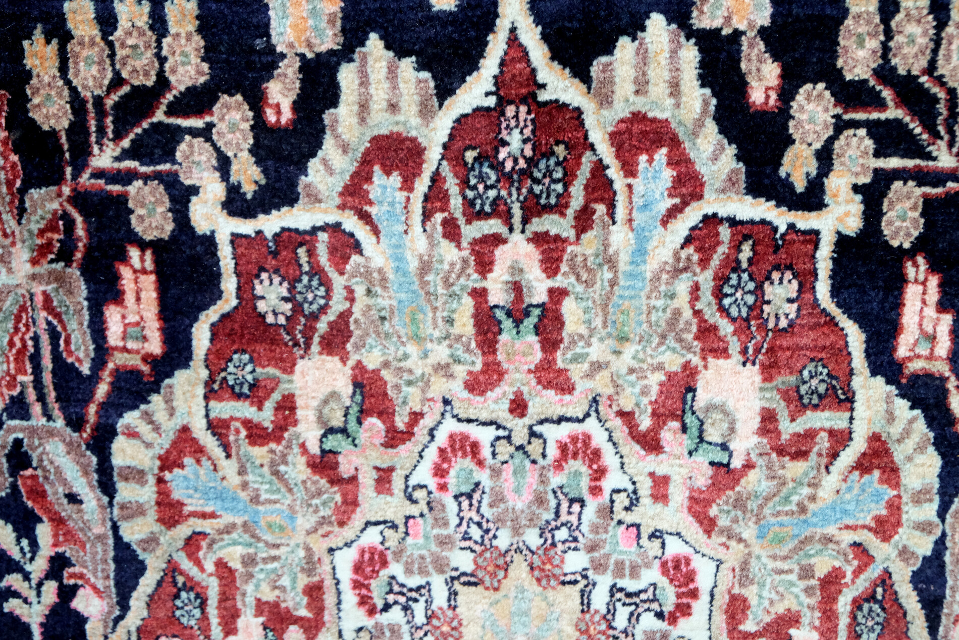 Fine early 20th century Farahan Sarough