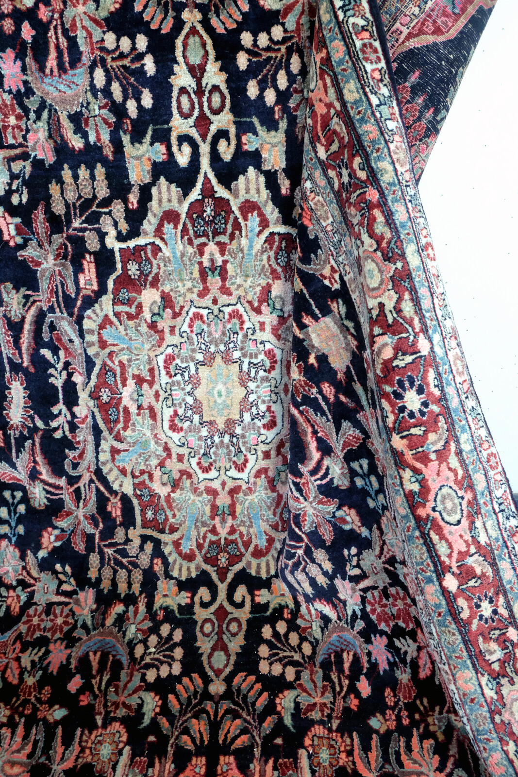 Fine early 20th century Farahan Sarough