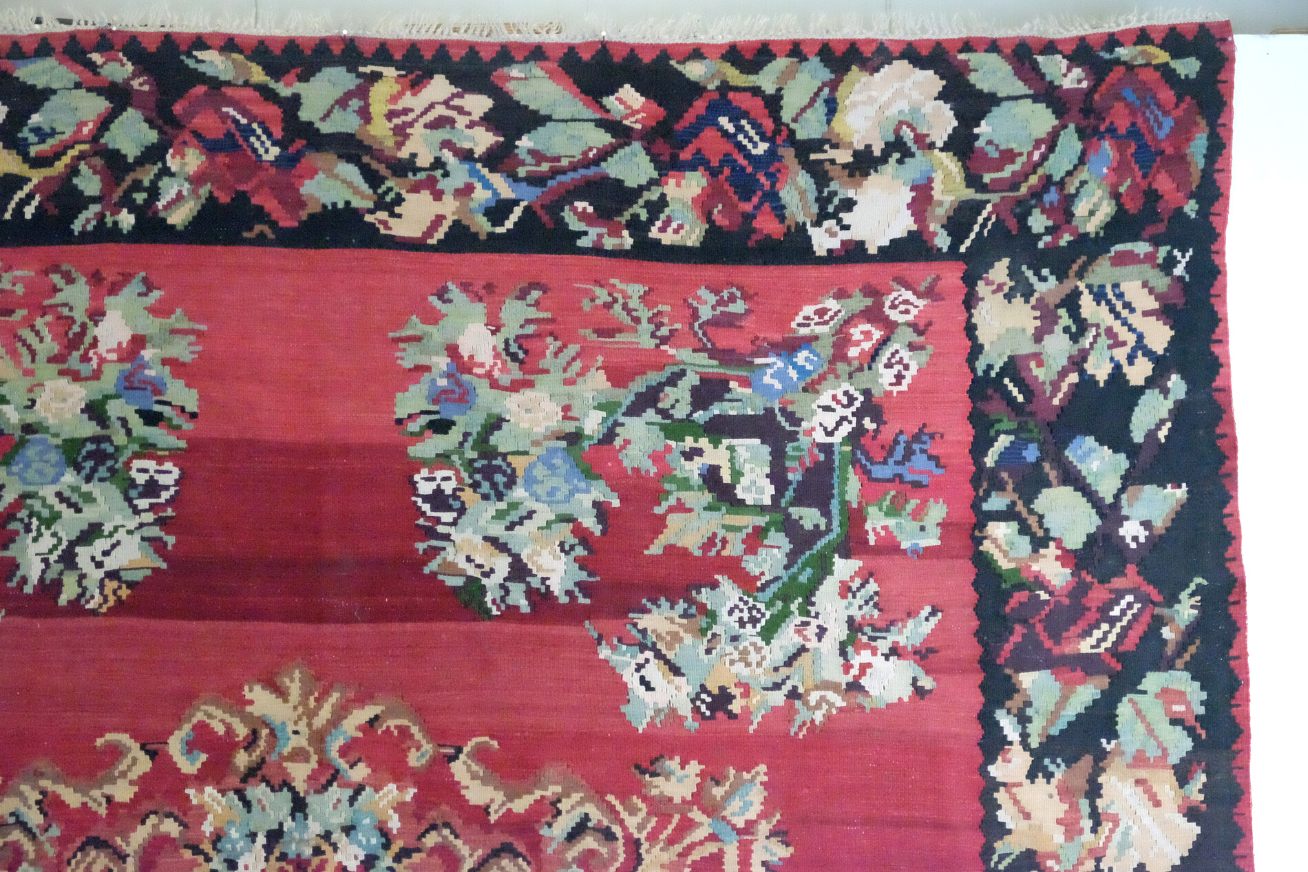 Fine large rose kilim, Karabach 